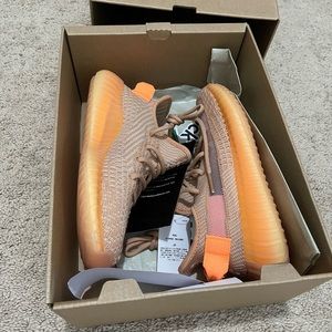 Yeezy 350 brand-new never used